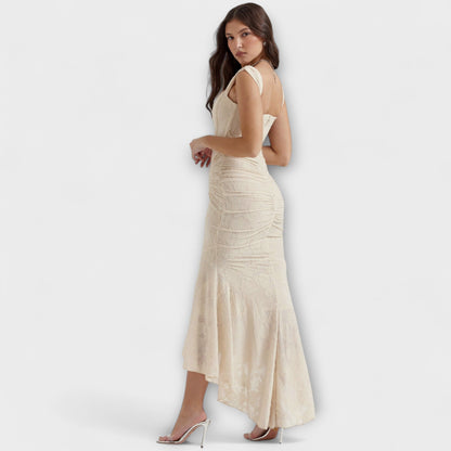 Renske - Long dress with an elegant and sophisticated bodice