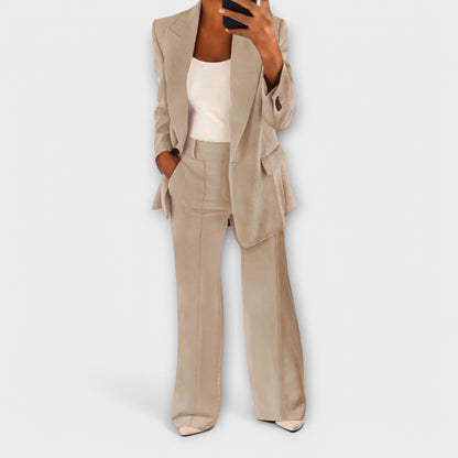 Ella - Women's Suit Set